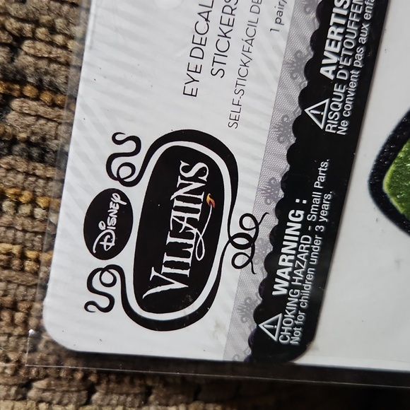 Claire's Disney Villains Maleficient Eye Decals Halloween Makeup - Picture 4 of 6